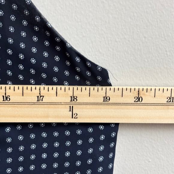 Bundle of Banana Republic Spaghetti Adjustable Strap Print Cami Tops Size Medium - Picture 10 of 16